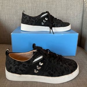 NIB Jack Rogers Ainsley Black Fabric Sneakers - 6
